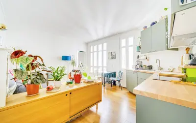 Appartement 380 000 € PARIS (75018) photo 2