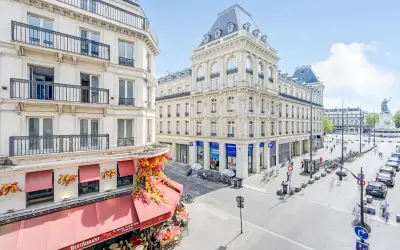 Appartement 610 000 € PARIS (75010) photo 2