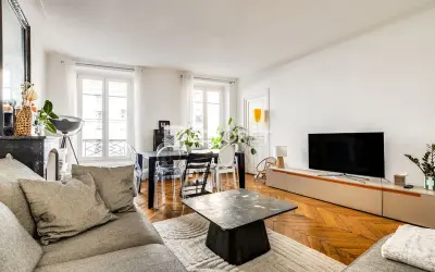 Appartement 760 000 € PARIS (75010) photo 2