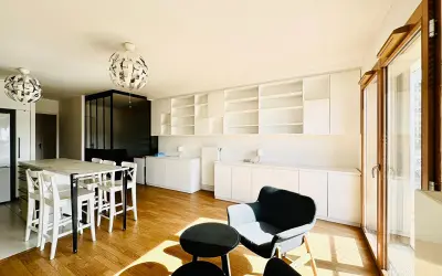 Appartement 1 700 €/mois PARIS (75018) photo 7