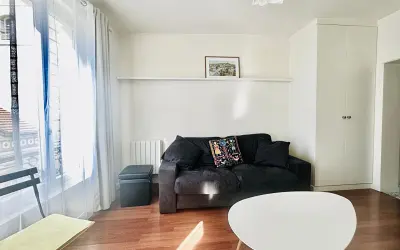 Appartement 1 150 €/mois PARIS (75018) photo 6