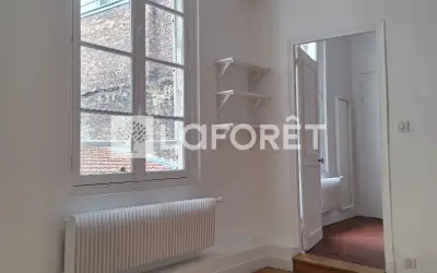 Appartement 2 400 €/mois PARIS (75010) photo 9
