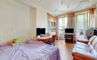 Appartement 590 000 € PARIS (75010) photo 2