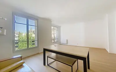 Appartement 1 677 €/mois PARIS (75015) photo 2