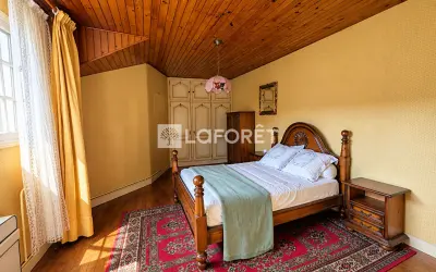 Maison 1 980 €/mois PARIS (75013) photo 2