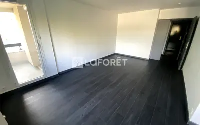 Appartement 1 300 €/mois NANTERRE (92000) photo 6