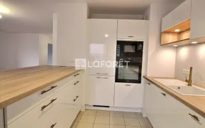 Appartement 1 925 €/mois NANTERRE (92000) photo 6