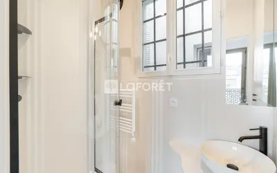 Appartement 1 055 €/mois PARIS (75017) photo 5