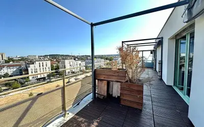 Appartement 2 450 €/mois NANTERRE (92000) photo 2