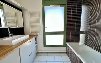 Appartement 2 500 €/mois NANTERRE (92000) photo 6
