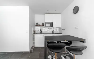 Appartement 1 768 €/mois PARIS (75017) photo 4
