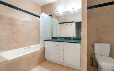 Appartement 4 800 €/mois PARIS (75016) photo 8