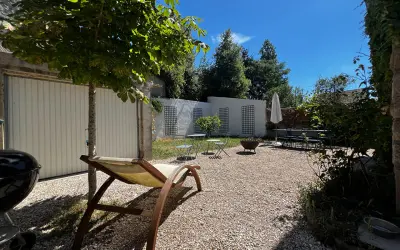 Maison 2 600 €/mois NANTERRE (92000) photo 2