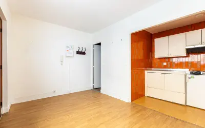 Appartement 200 000 € PARIS (75017) photo 4