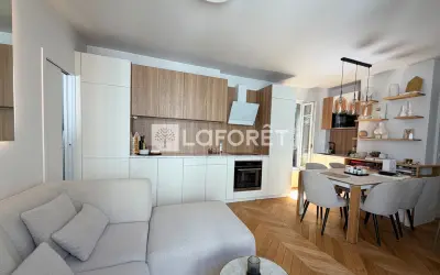 Appartement 2 000 €/mois PARIS (75018) photo 4