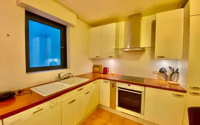 Appartement 2 400 €/mois PARIS (75016) photo 6