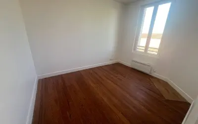 Appartement 1 050 €/mois NANTERRE (92000) photo 2