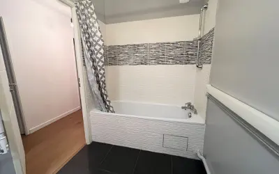 Appartement 1 900 €/mois NANTERRE (92000) photo 9