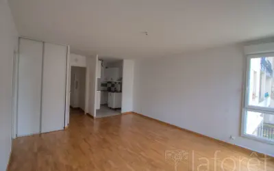 Appartement 845 €/mois LONGJUMEAU (91160) photo 2
