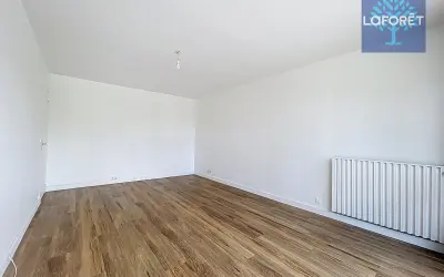 Appartement 750 €/mois NOISY LE GRAND (93160) photo 2