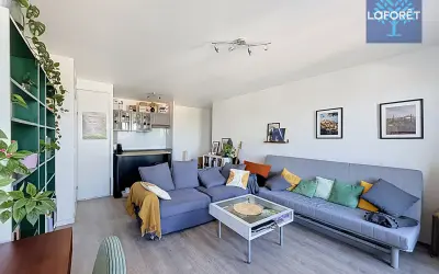 Appartement 834 €/mois NOISY LE GRAND (93160) photo 2