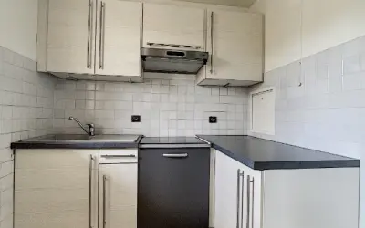 Appartement 810 €/mois NOISY LE GRAND (93160) photo 4