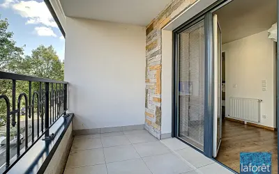 Appartement 933 €/mois NOISY LE GRAND (93160) photo 6