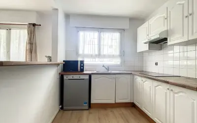 Appartement 1 193 €/mois NOISY LE GRAND (93160) photo 2