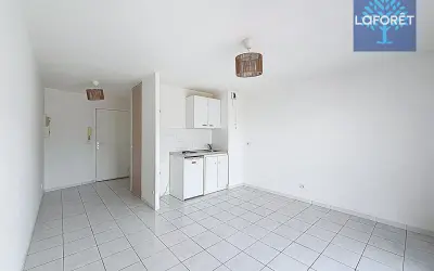 Appartement 730 €/mois NOISY LE GRAND (93160) photo 2