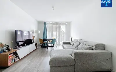 Appartement 299 500 € NOISY LE GRAND (93160) photo 2