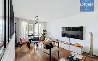 Appartement 1 600 €/mois NOISY LE GRAND (93160) photo 2