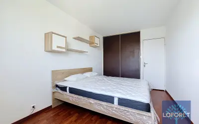 Appartement 1 200 €/mois NOISY LE GRAND (93160) photo 5
