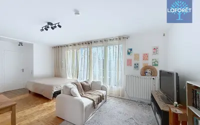 Appartement 826 €/mois NOISY LE GRAND (93160) photo 2