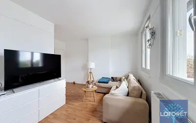 Appartement 900 €/mois NOISY LE GRAND (93160) photo 2