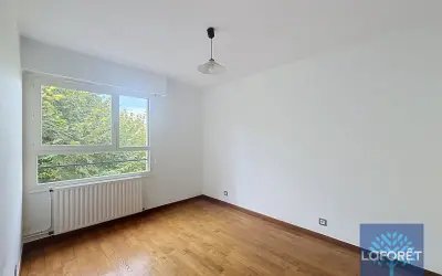 Appartement 1 218 €/mois NOISY LE GRAND (93160) photo 5