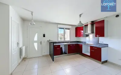 Maison 1 800 €/mois NOISY LE GRAND (93160) photo 2
