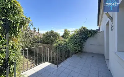 Maison 1 800 €/mois NOISY LE GRAND (93160) photo 4