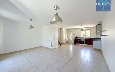 Maison 1 800 €/mois NOISY LE GRAND (93160) photo 6