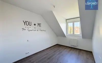 Maison 1 800 €/mois NOISY LE GRAND (93160) photo 8