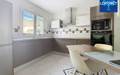 Maison 379 000 € CHAMPS SUR MARNE (77420) photo 4