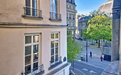 Appartement 437 825 € PARIS (75001) photo 4
