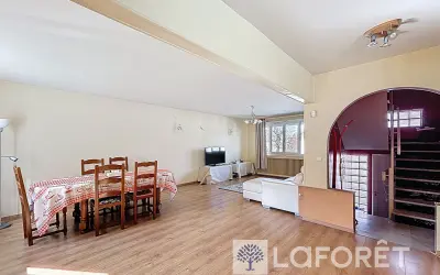 Maison 540 000 € FRESNES (94260) photo 2