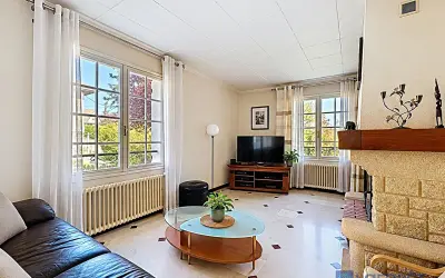 Maison 359 000 € SAINT GERMAIN LES ARPAJON (91180) photo 2