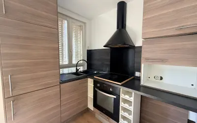 Appartement 1 100 €/mois ASNIERES SUR SEINE (92600) photo 2