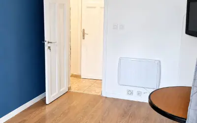 Appartement 1 300 €/mois ASNIERES SUR SEINE (92600) photo 2