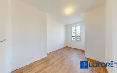 Appartement 1 150 €/mois MONTLHERY (91310) photo 5