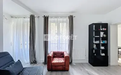 Appartement 950 €/mois SAINT GERMAIN EN LAYE (78100) photo 2