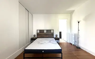 Appartement 1 225 €/mois LE VESINET (78110) photo 8
