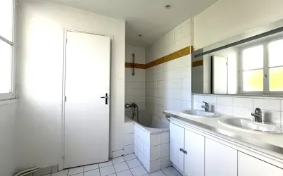 Appartement 1 225 €/mois LE VESINET (78110) photo 9