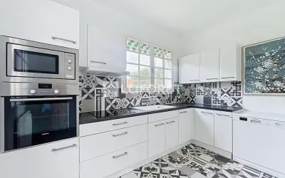 Maison 4 400 €/mois LE VESINET (78110) photo 9